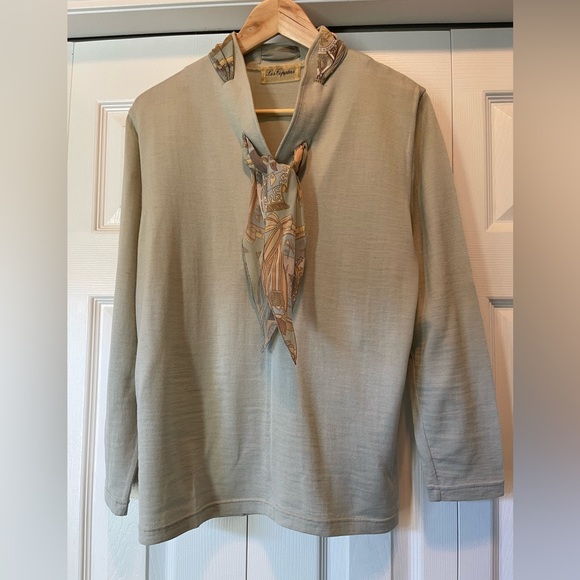 Lea Copains sweater - Picture 2 of 4